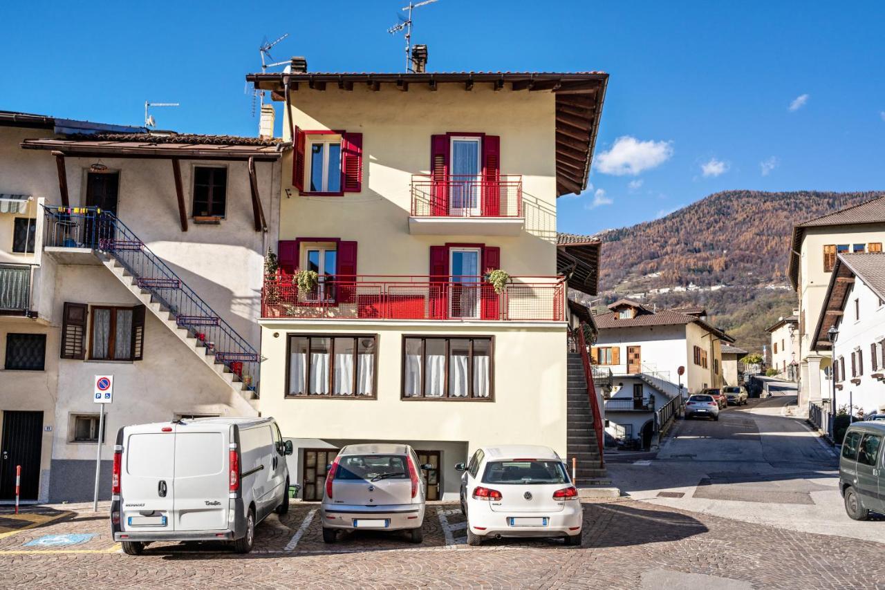 Balconi Rossi Borgo Valsugana Leilighet Eksteriør bilde